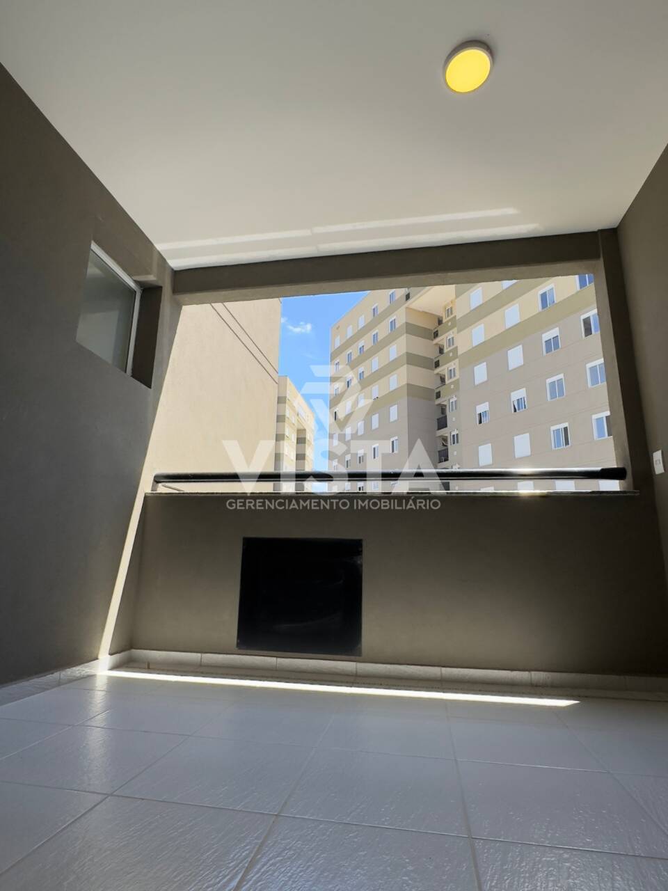 Apartamento para alugar com 3 quartos, 82m² - Foto 3
