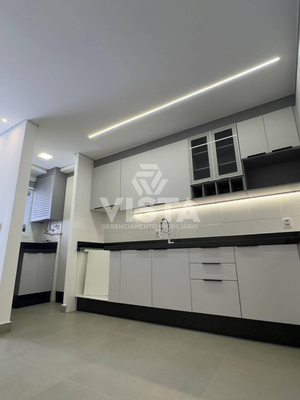 Apartamento para alugar com 3 quartos, 82m² - Foto 10