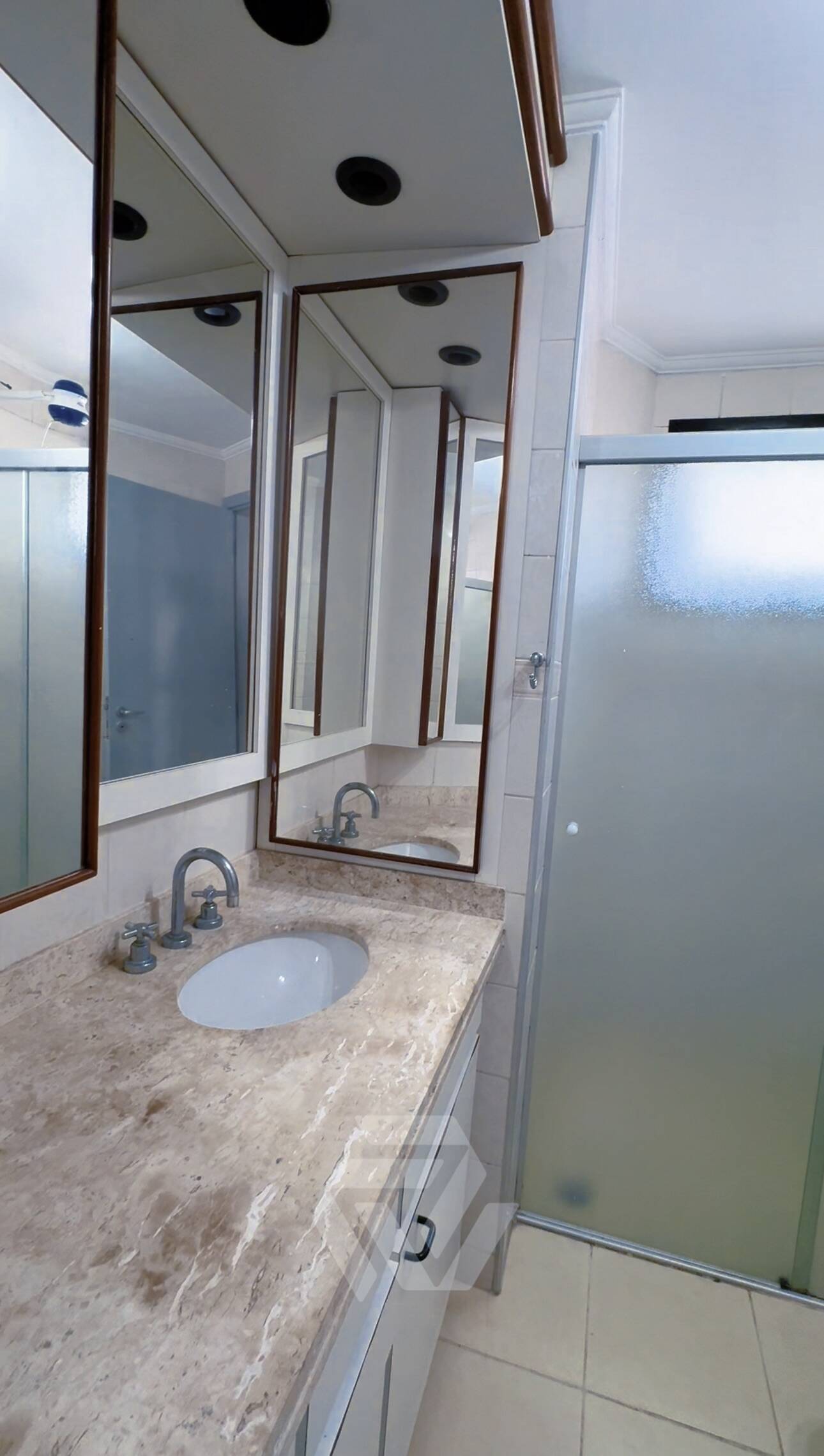 Apartamento para alugar com 3 quartos, 153m² - Foto 18