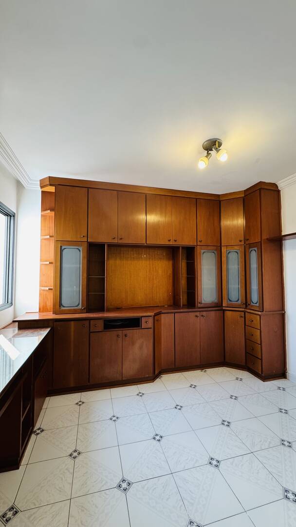 Apartamento para alugar com 3 quartos, 153m² - Foto 20