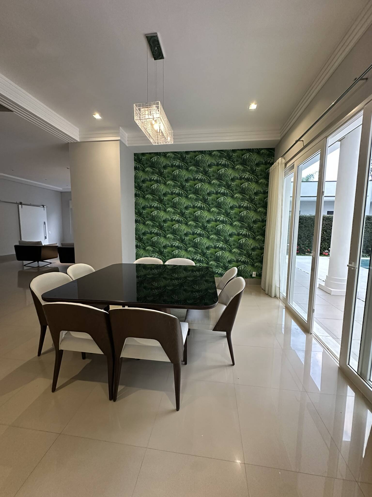 Casa para alugar com 4 quartos, 630m² - Foto 8