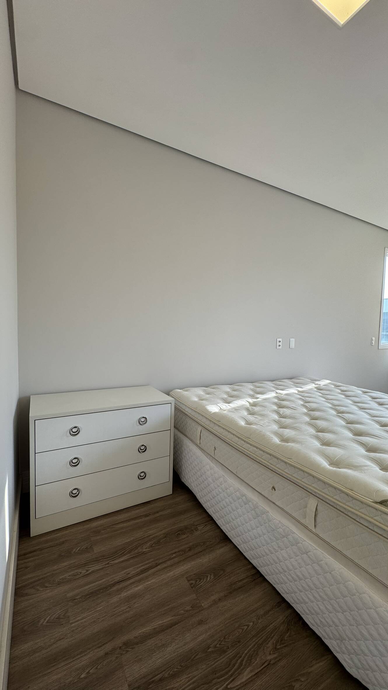 Casa para alugar com 4 quartos, 630m² - Foto 15
